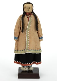 NATIVE AMERICAN SENECA CORNHUSK DOLL WITH BEADED CLOTHING