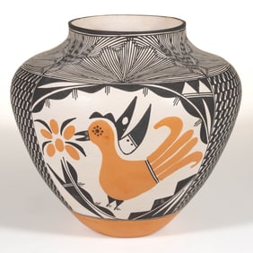 NATIVE AMERICAN ACOMA PUEBLO POTTERY JAR / OLLA