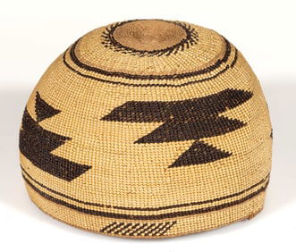NATIVE AMERICAN HUPA / KARUK / YUROK TWINE-WOVEN BASKET HAT