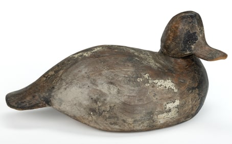 AMERICAN FOLK ART CARVED AND PAINTED DUCK DECOY