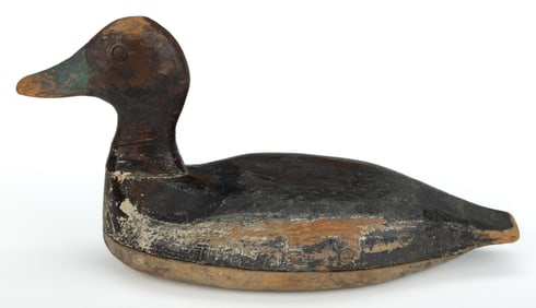 AMERICAN FOLK ART CARVED AND PAINTED DUCK DECOY