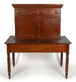 ROCKBRIDGE CO., SHENANDOAH VALLEY OF VIRGINIA, WALNUT COMMANDANT'S DESK