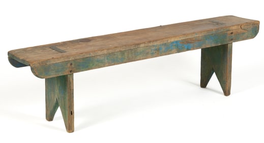 PENNSYLVANIA PAINTED YELLOW PINE DIMINUTIVE BENCH