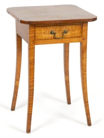 AMERICAN FEDERAL TIGER MAPLE SPLAY-LEG STAND TABLE