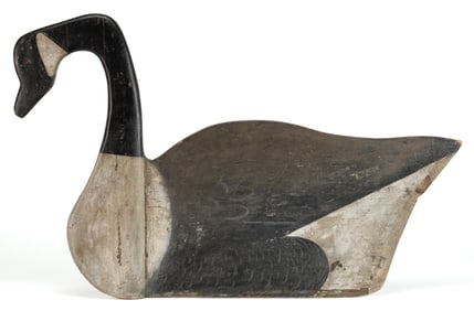 AMERICAN FOLK ART PAINT-DECORATED CARVED WOODEN GOOSE HUNT CLUB / TRADE SIGN