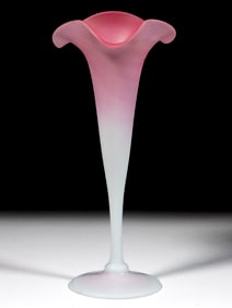NEW ENGLAND PEACHBLOW ART GLASS LILY VASE