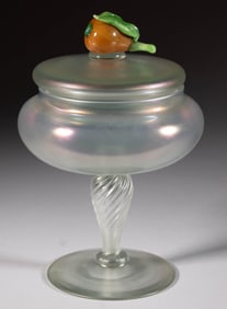 STEUBEN VERRE DE SOIE WITH FIGURAL PEAR IRIDESCENT ART GLASS COVERED VASE