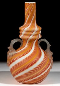BOHEMIAN / CZECHOSLOVAKIAN ART GLASS VASE