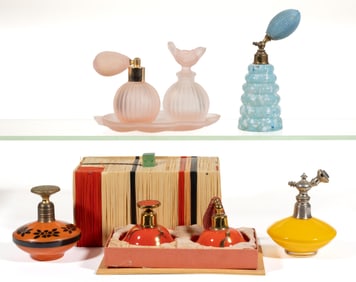 ASSORTED GLASS ATOMIZERS AND PERFUME BOTTLES, LOT OF EIGHT