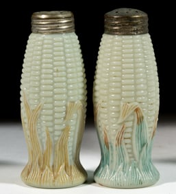 LIBBEY'S MAIZE FIGURAL PRESSED GLASS PAIR OF SALT AND PEPPER SHAKERS