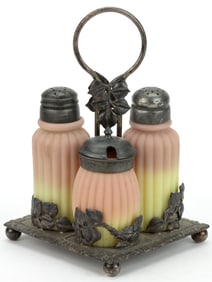 MT. WASHINGTON RIBBED (OMN) BURMESE THREE-PIECE CONDIMENT SET IN STAND
