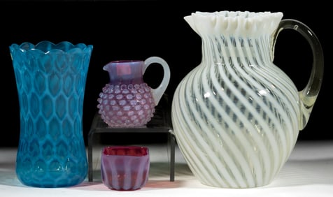 ASSORTED VICTORIAN OPALESCENT GLASS ARTICLES, LOT OF FOUR