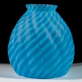 VICTORIAN OPALESCENT REVERSE SWIRL ELECTRIC LAMP SHADE