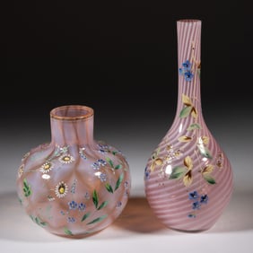 VICTORIAN OPALESCENT GLASS ARTICLES, LOT OF TWO