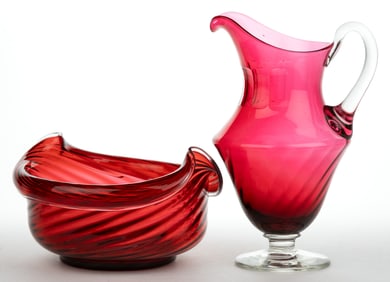 VICTORIAN CRANBERRY GLASS ARTICLES, LOT OF TWO