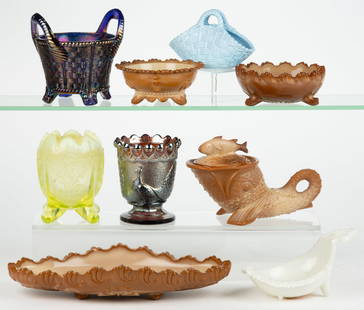 ASSORTED VICTORIAN AND OTHER PRESSED GLASS ARTICLES, LOT OF NINE: ASSORTED VICTORIAN AND OTHER PRESSED GLASS ARTICLES, LOT OF NINE, various colors, several Greentown chocolate glass articles comprising a smooth-rim covered dolphin dish, two Leaf Bracket bowls, and a