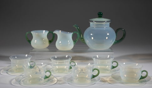 FRY FOVAL ART GLASS 15-PIECE TEA SET