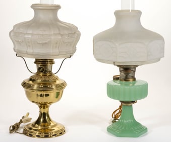 ALADDIN BRASS MODEL 7 AND B-111 / CORINTHIAN KEROSENE STAND LAMPS, LOT OF TWO