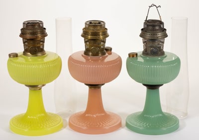 ALADDIN MODEL B-87, B-88, AND B-89 / VERTIQUE KEROSENE STAND LAMPS, LOT OF THREE