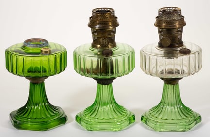 ALADDIN MODELS B-102 AND B-105 / CORINTHIAN KEROSENE STAND LAMPS, LOT OF THREE