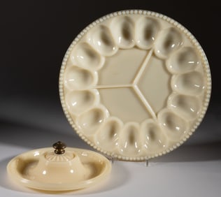 ALADDIN ALACITE EGG PLATE