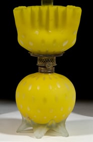 RAINDROP AIR-TRAP MOTHER-OF-PEARL SATIN ART GLASS MINIATURE LAMP