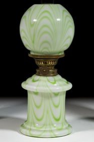 LOOP CASED GLASS MINIATURE LAMP