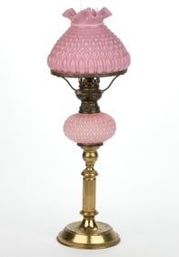 EMBOSSED DIAMOND CASED GLASS MINIATURE BANQUET PEG LAMP