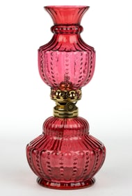 BEAD AND RIBS EMBOSSED MINIATURE LAMP