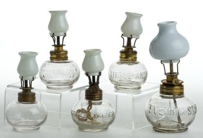 ASSORTED PATTERNED AND NAME EMBOSSED MINIATURE LAMPS, LOT OF FIVE