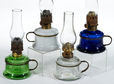 ASSORTED NUTMEG MINIATURE FINGER LAMPS, LOT OF FOUR