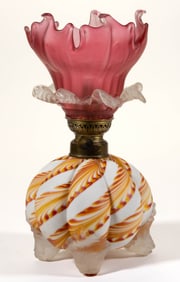 MELON RIBBED AND MARBRIE-LOOP LIKE SWIRL ART GLASS MINIATURE LAMP