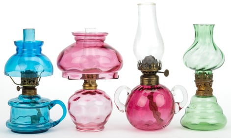 ASSORTED OPTIC PATTERNED MINIATURE LAMPS, LOT OF FOUR