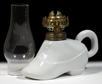 ATTERBURY FIGURAL SHOE MINIATURE FINGER LAMP