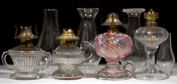 ASSORTED RIBBED PATTERNED KEROSENE LAMPS, LOT OF FOUR