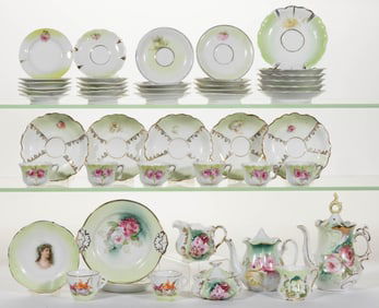 R.S. PRUSSIA PORCELAIN CHILDREN'S TOY TEA ARTICLES, UNCOUNTED LOT