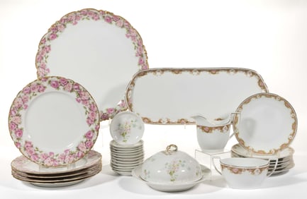FRENCH LIMOGES / GERMAN PORCELAIN FLORAL MOTIF TEA AND TABLE ARTICLES, LOT OF 28
