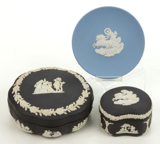 ENGLISH WEDGWOOD JASPERWARE CERAMIC ARTICLES, LOT OF THREE