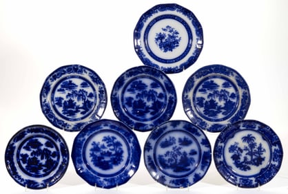 STAFFORDSHIRE FLOW BLUE CHINOISERIE MOTIF IRONSTONE PLATES, LOT OF EIGHT
