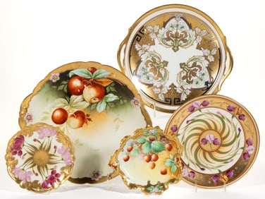 AMERICAN PICKARD-DECORATED HAND-PAINTED PORCELAIN TABLE ARTICLES, LOT OF FIVE