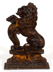 BRITISH CAST-IRON LION DOORSTOP