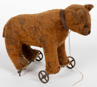 ANTIQUE FIGURAL BEAR PULL TOY
