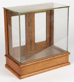 COUNTRY STORE OAK SMALL COUNTER-TOP SHOWCASE