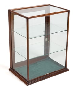 ENGLISH COUNTRY STORE MAHOGANY COUNTER-TOP DISPLAY CASE / CABINET