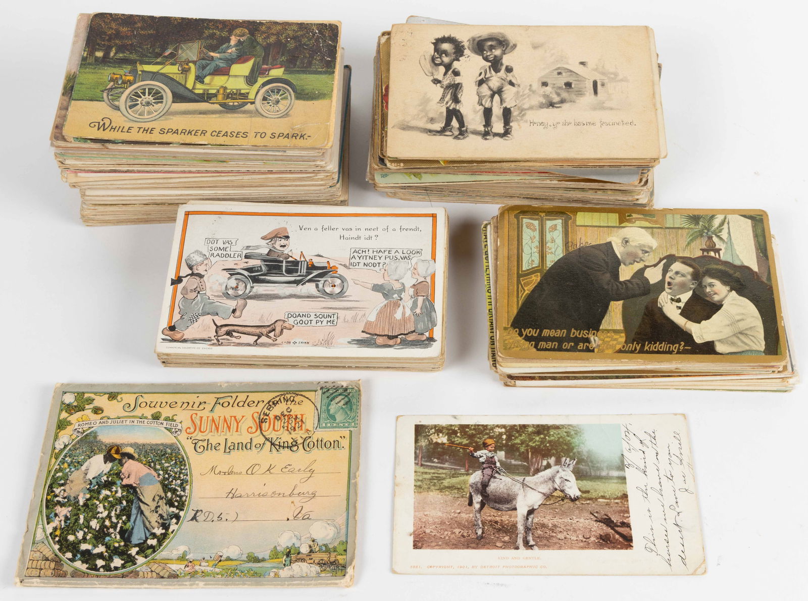 ANTIQUE POST CARDS, UNCOUNTED LOT: ANTIQUE POST CARDS, UNCOUNTED LOT, mostly greetings and comedy, some scenic and artist signed. First quarter 20th century. Provenance: From a Shenandoah Valley private collection.
