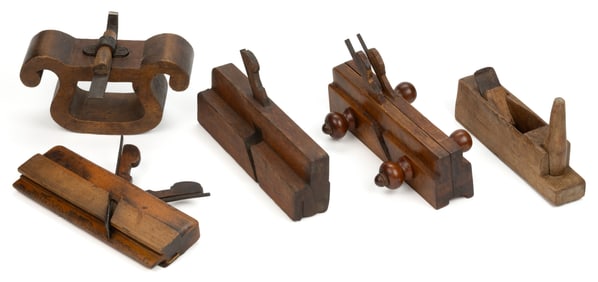 ASSORTED MANUFACTURERS / MAKERS WOODEN AND IRON PLANES, LOT OF FIVE