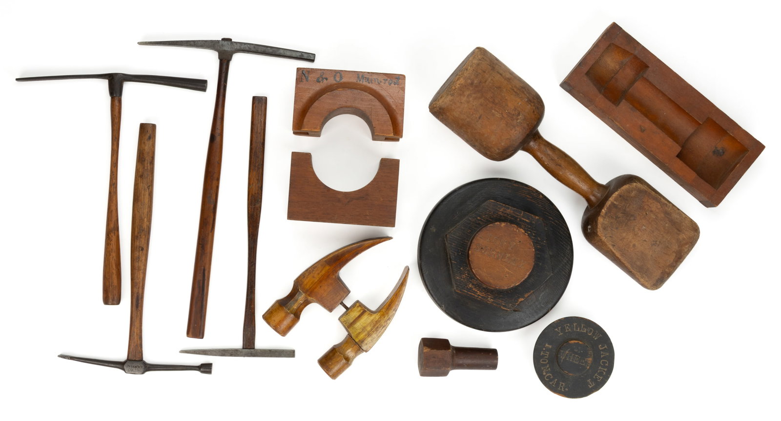 ASSORTED FOUNDRY / PATTERN MAKER'S HAMMERS AND RELATED ARTICLES, LOT OF 12: ASSORTED FOUNDRY / PATTERN MAKER'S HAMMERS AND RELATED ARTICLES, LOT OF 12, comprising of four hammers including two with circular-form faces and a cross peen, one impressed "E. W. WEER.