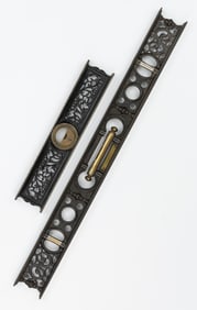 DAVIS TOOL AND LEVEL CO. ASSORTED CAST-IRON AND BRASS LEVELS AND INCLOMETER, LOT OF TWO