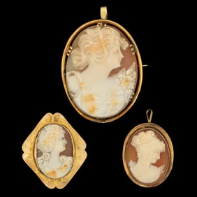 ANTIQUE / VINTAGE 10K AND 18K YELLOW GOLD AND CARVED SHELL CAMEO BROOCHES, LOT OF THREE