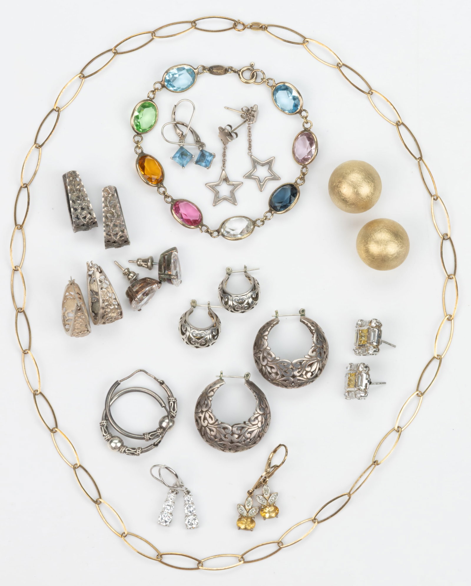 VINTAGE / CONTEMPORARY STERLING SILVER EARRINGS AND OTHER JEWELRY, LOT OF 24 PIECES: VINTAGE / CONTEMPORARY STERLING SILVER EARRINGS AND OTHER JEWELRY, LOT OF 24 PIECES, comprising a pair of star drop earrings with "(c) T&Co. 925" marks to posts for Tiffany & Co., th